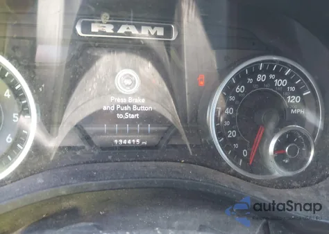 2022 Ram 1500 Big Horn 4X2 5'7 Box z USA, uszkodzony, nr VIN 1C6RREFT0NN358793